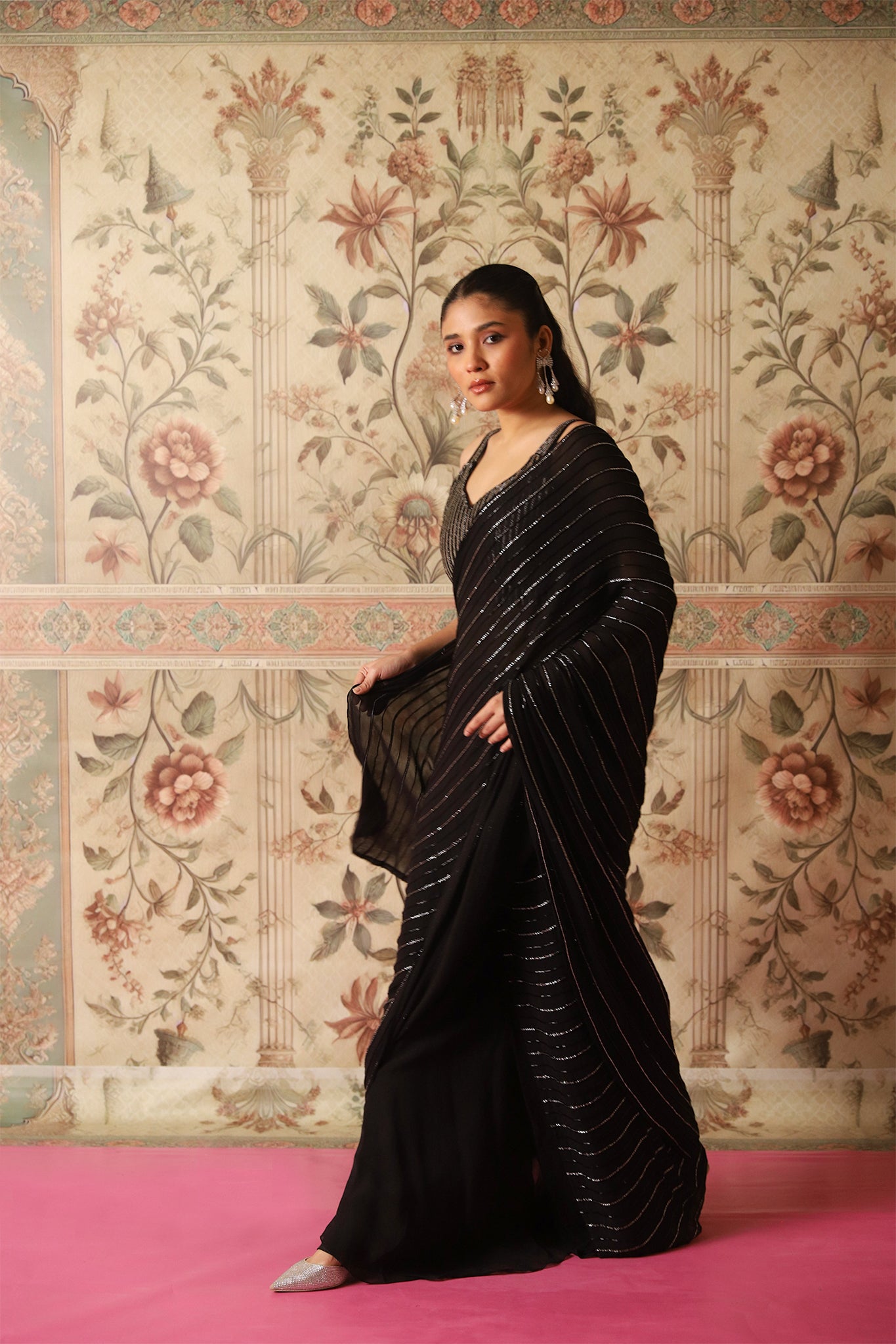 Amala Black Blouse & Saree