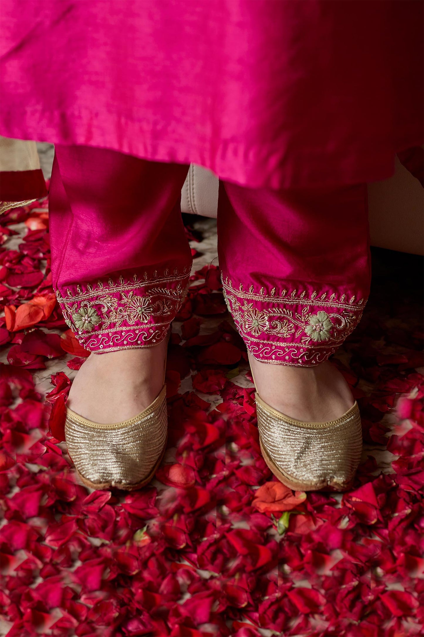 Inaya - Magenta Kurta and Cigarette Pants
