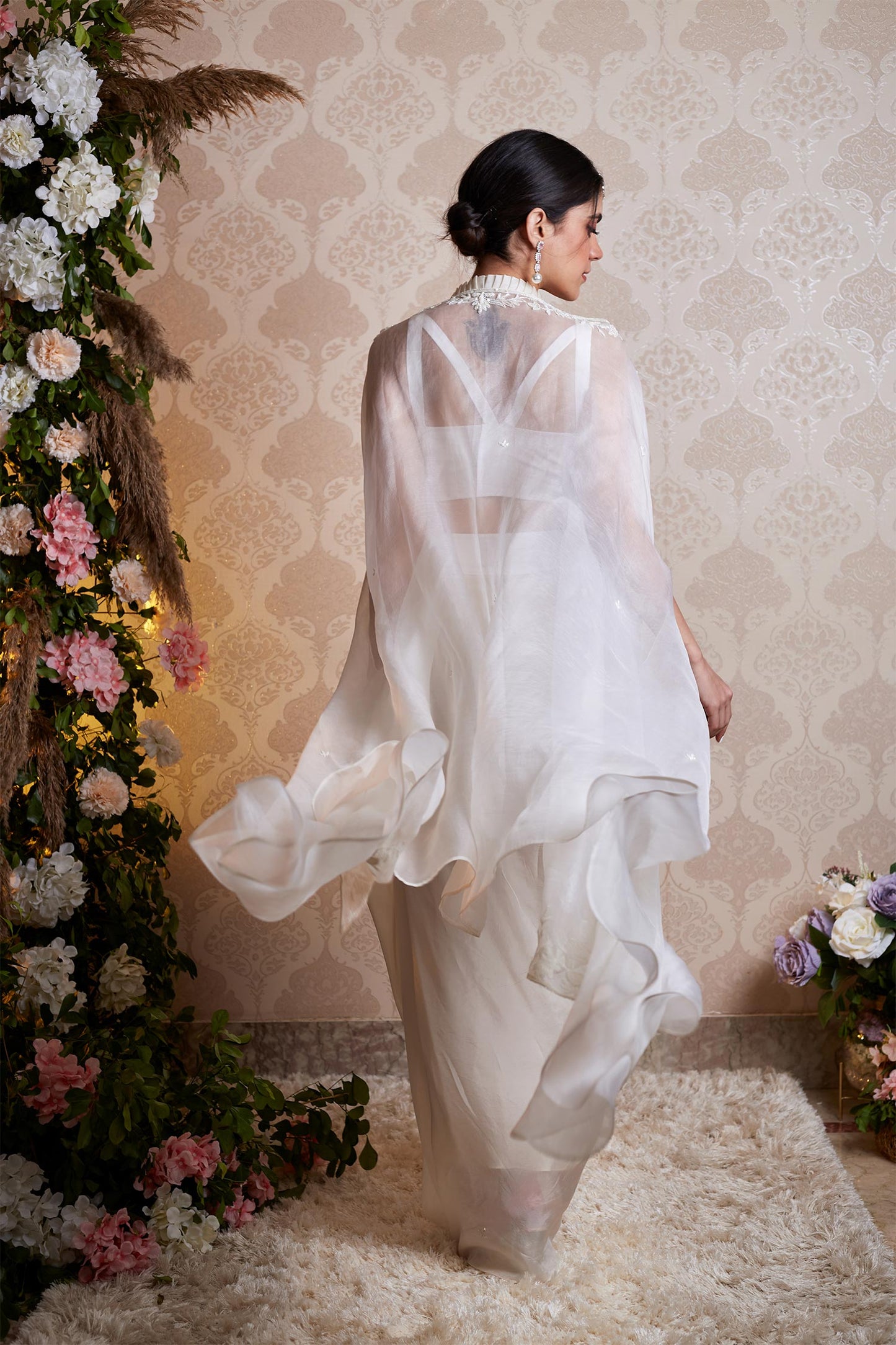 Alisha Pekha in Ania Cape Set