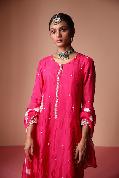 Asmairaa - Magenta Pink and Ivory Kurta Set